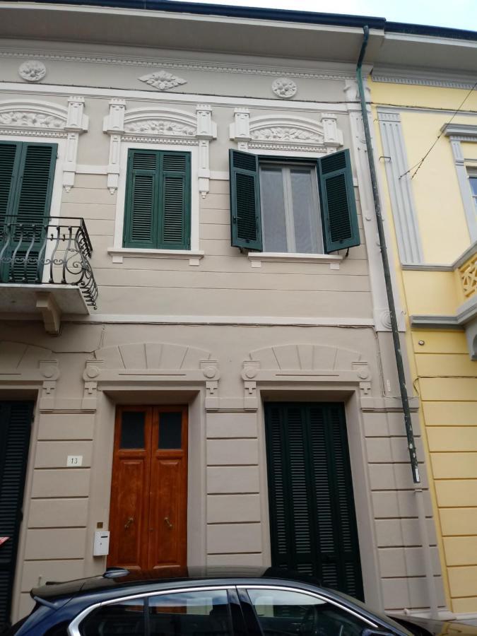 فيلا Casa Sara فياريجيو المظهر الخارجي الصورة